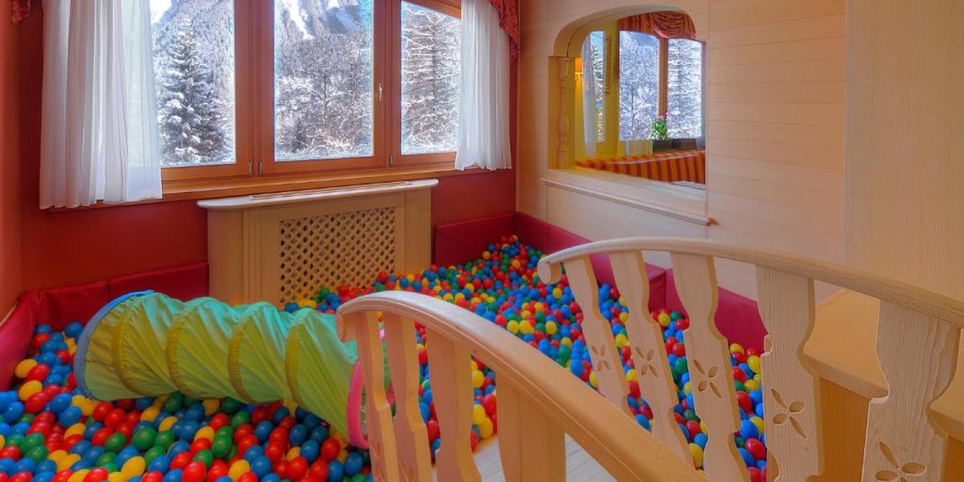 Hotel MADONNA DELLE NEVI****