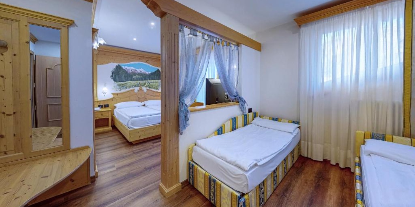 Hotel MADONNA DELLE NEVI****
