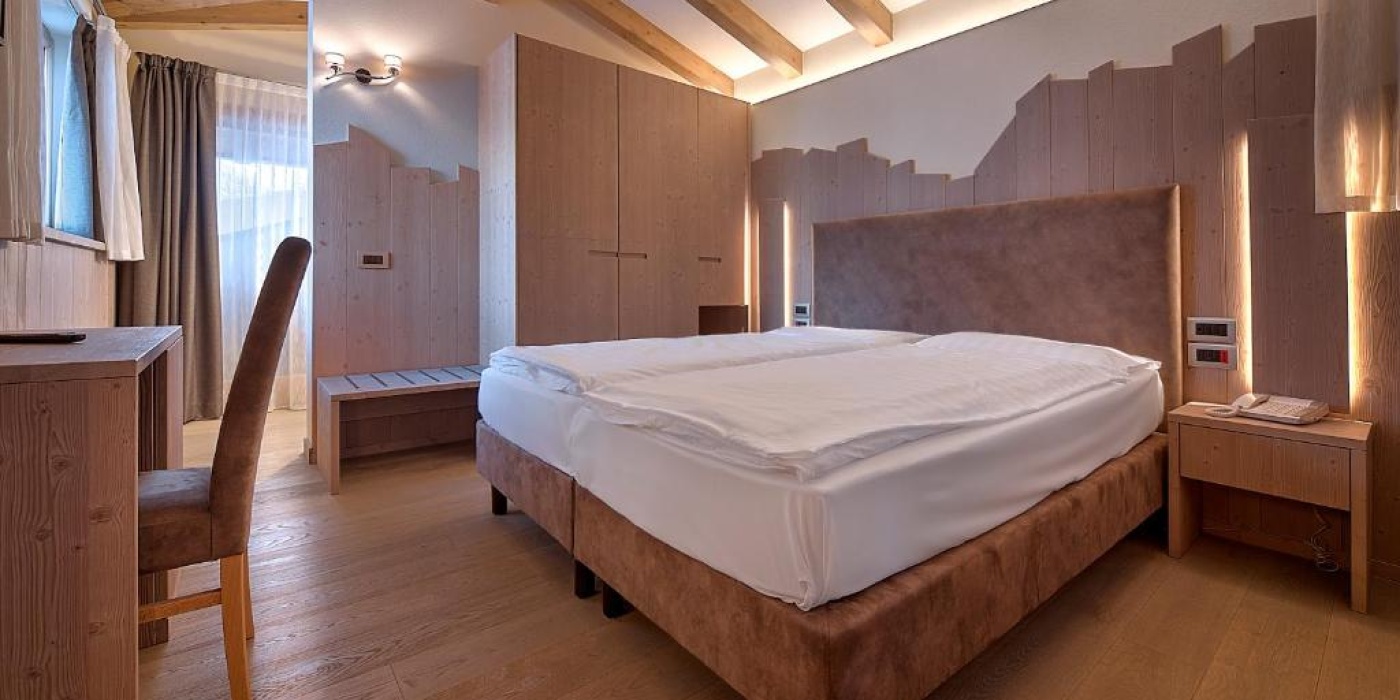 Hotel MADONNA DELLE NEVI****